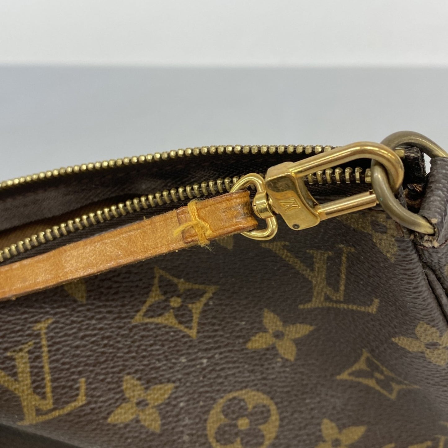 Louis Vuitton Monogram Pochette Accessoires M51980 Brown