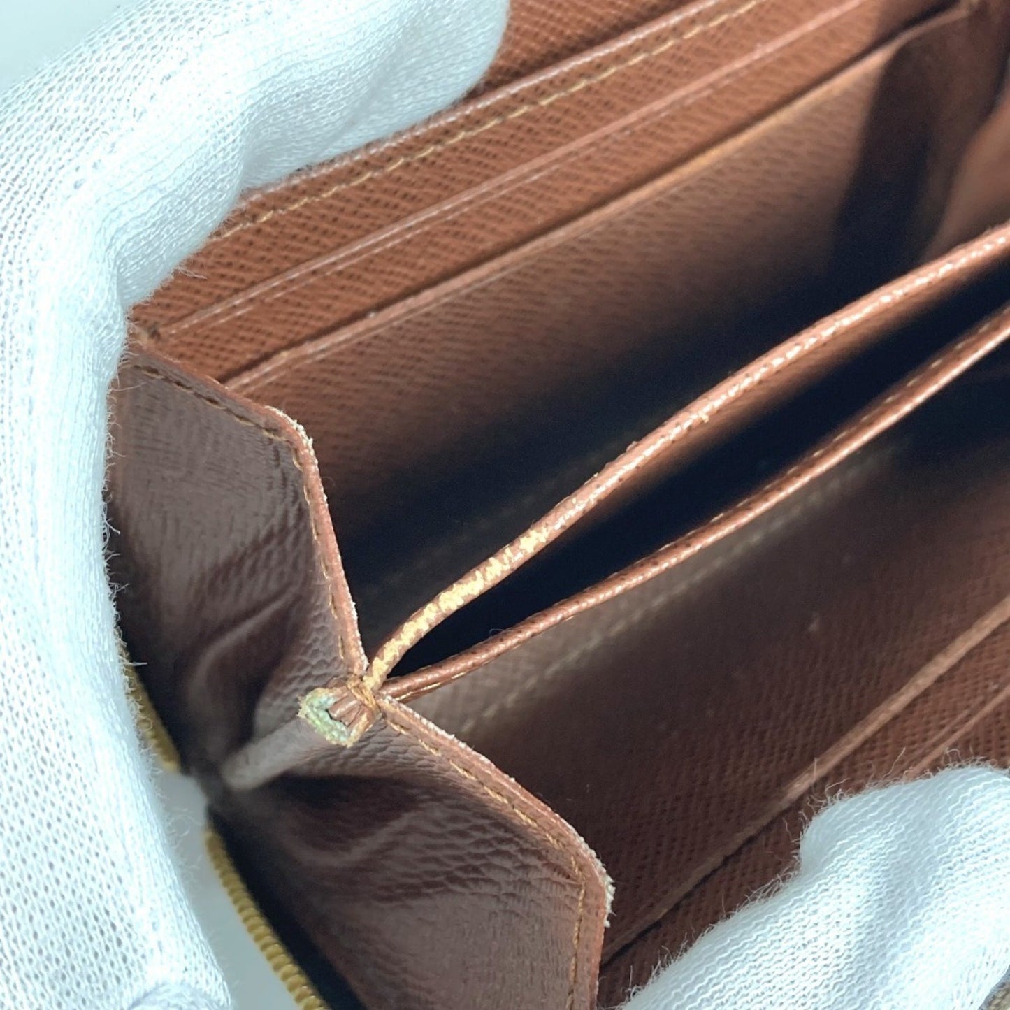 Louis Vuitton M60067 Monogram Zippy Coin Purse