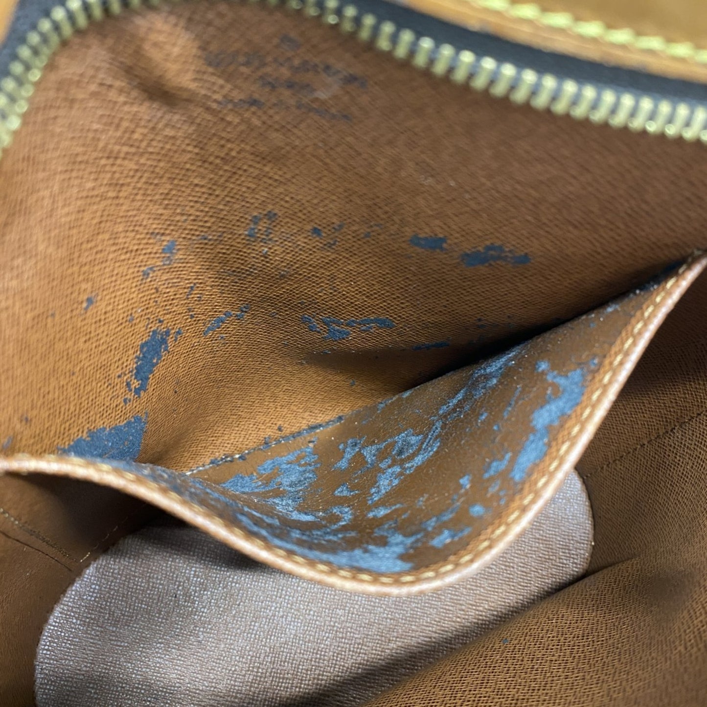 Louis Vuitton Monogram Drouot Shoulder Bag M51290 Brown