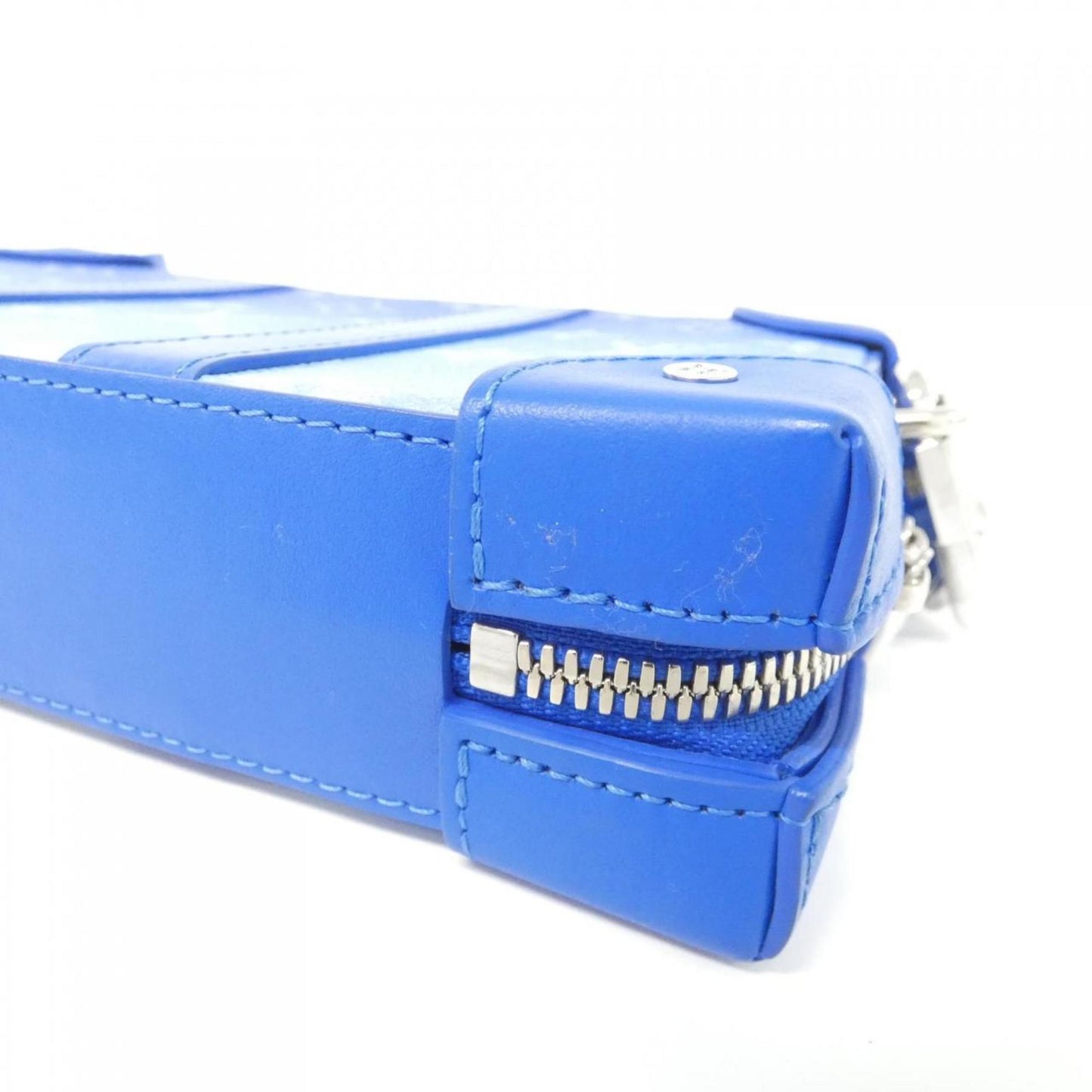 Louis Vuitton Monogram Lv Clouds Soft Trunk Wallet M45432 Shoulder Bag