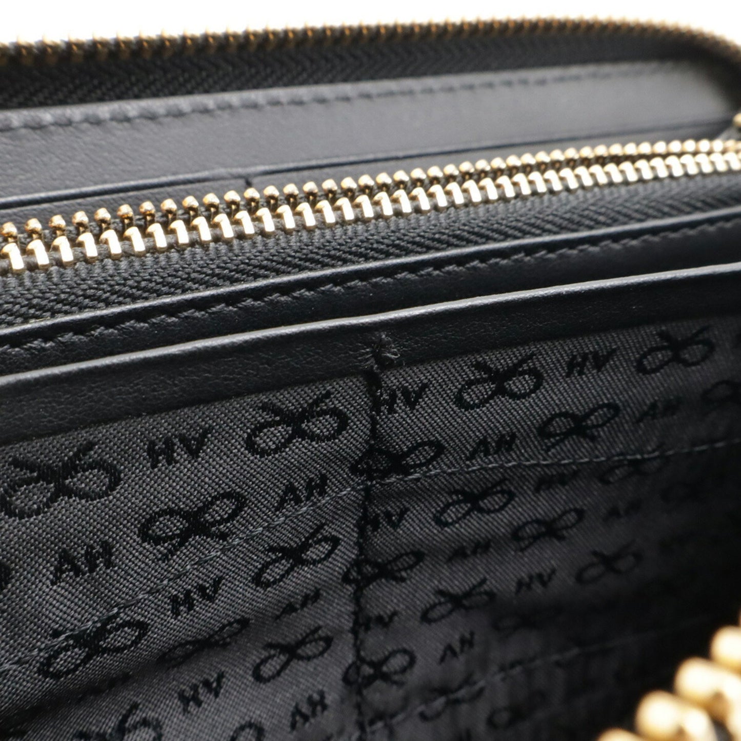 Anya Hindmarch Chubby Round Long Wallet In Leather