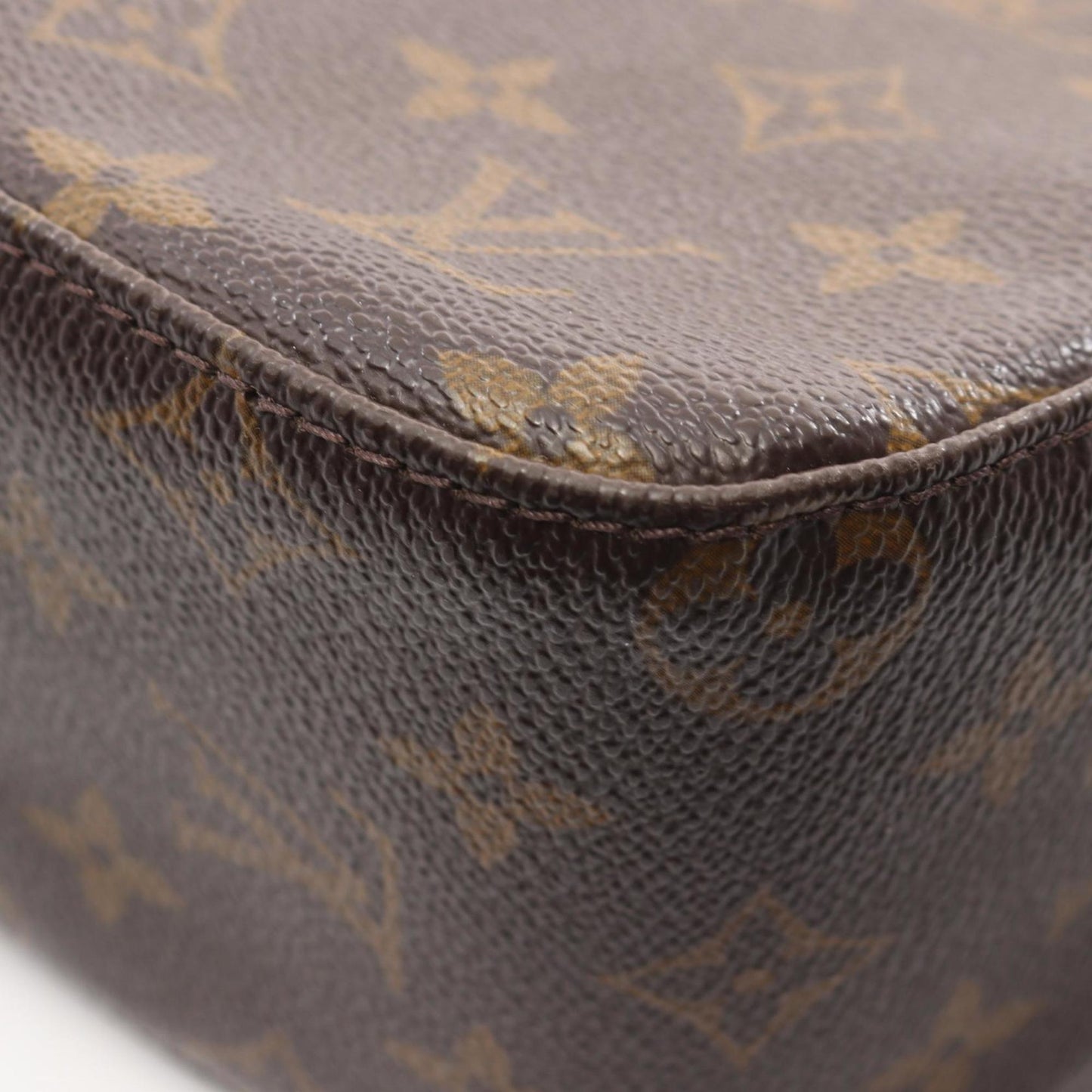 Louis Vuitton Louis Vuitton Looping Mm Shoulder Bag Coated Canvas Leather Monogram