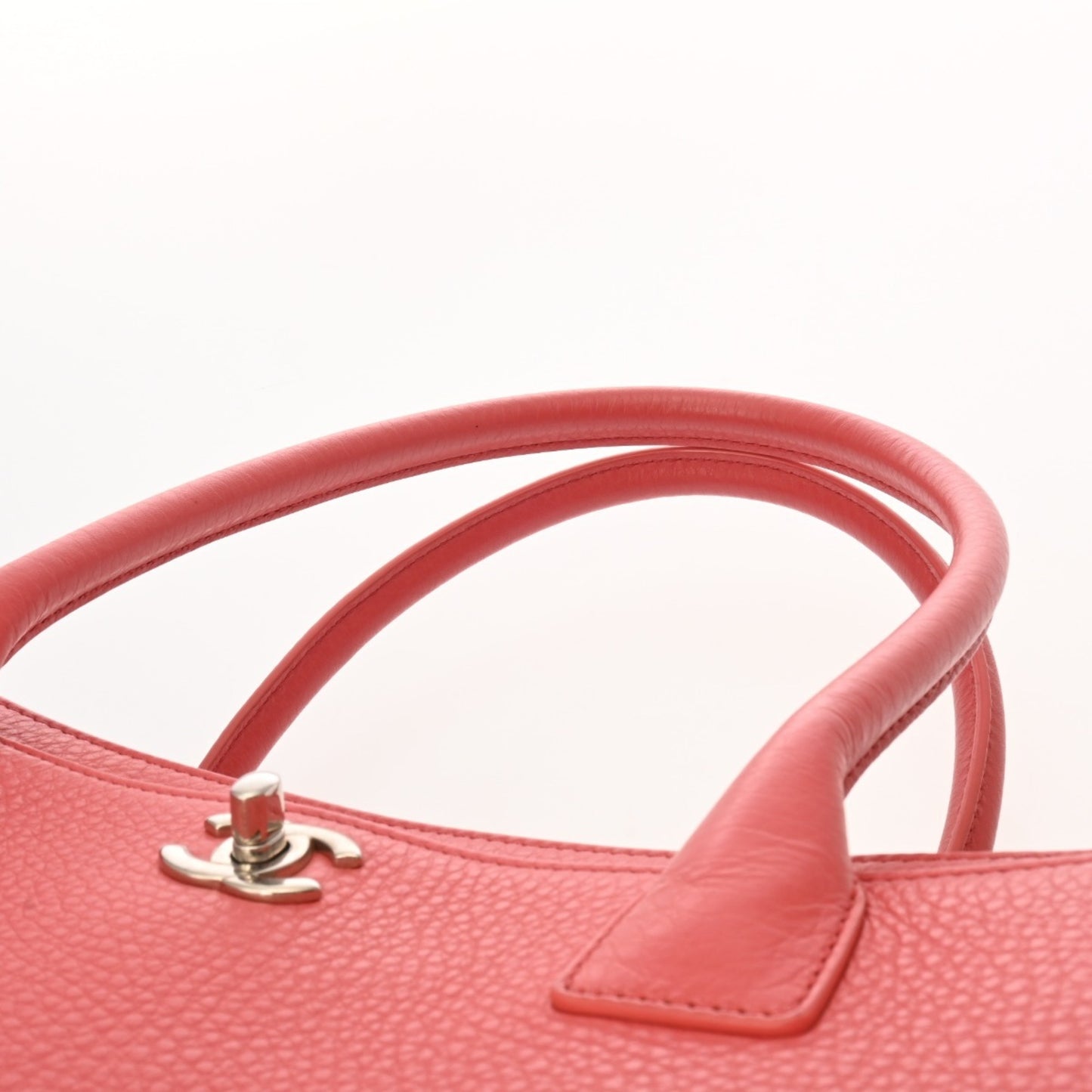 Chanel Executive Tote Pink