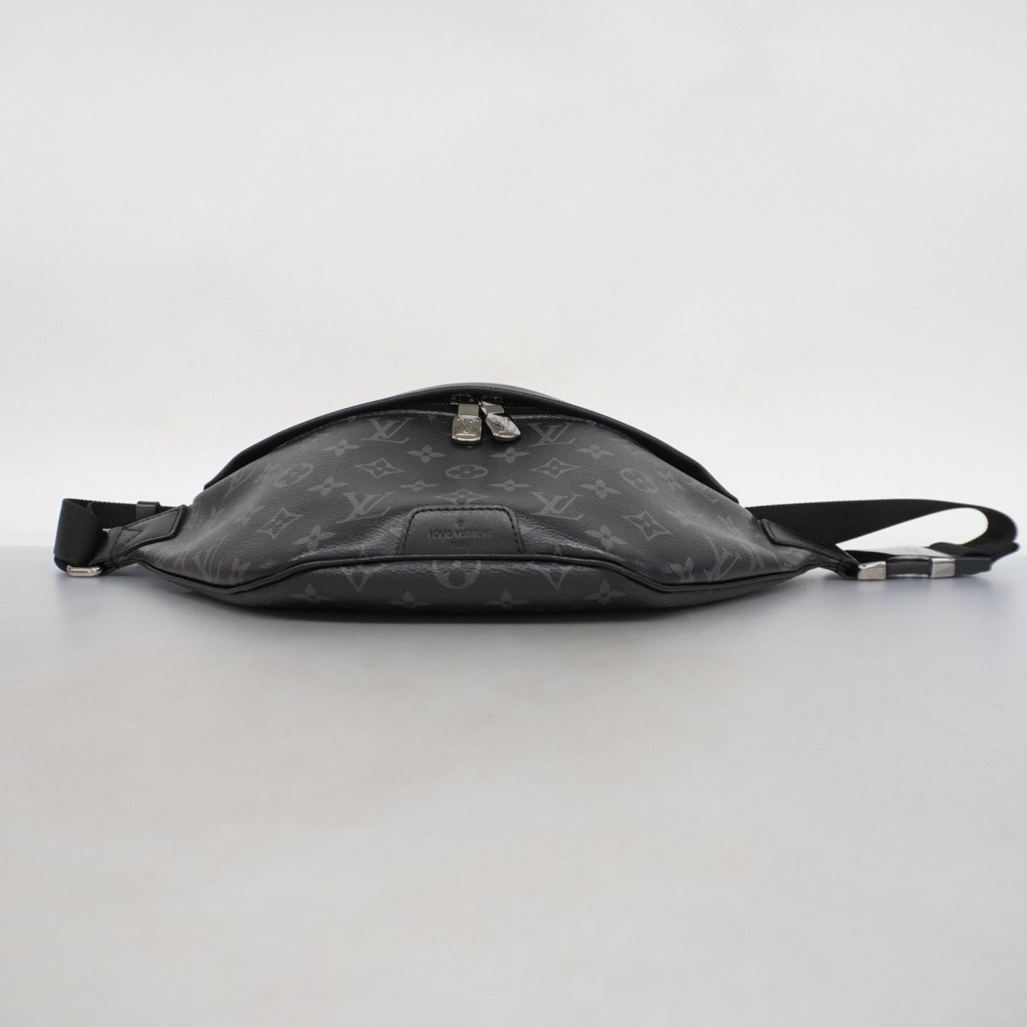 Louis Vuitton Monogram Eclipse Discovery Bum Bag M44336 Black