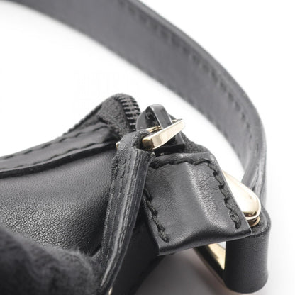 Gucci Hysteria Crest Shoulder Bag In Coated Canvas And Leather