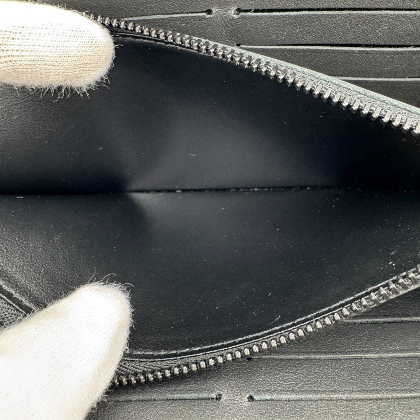 Louis Vuitton M11721 Zippy Wallet Horizontal Round Monogram Long Black