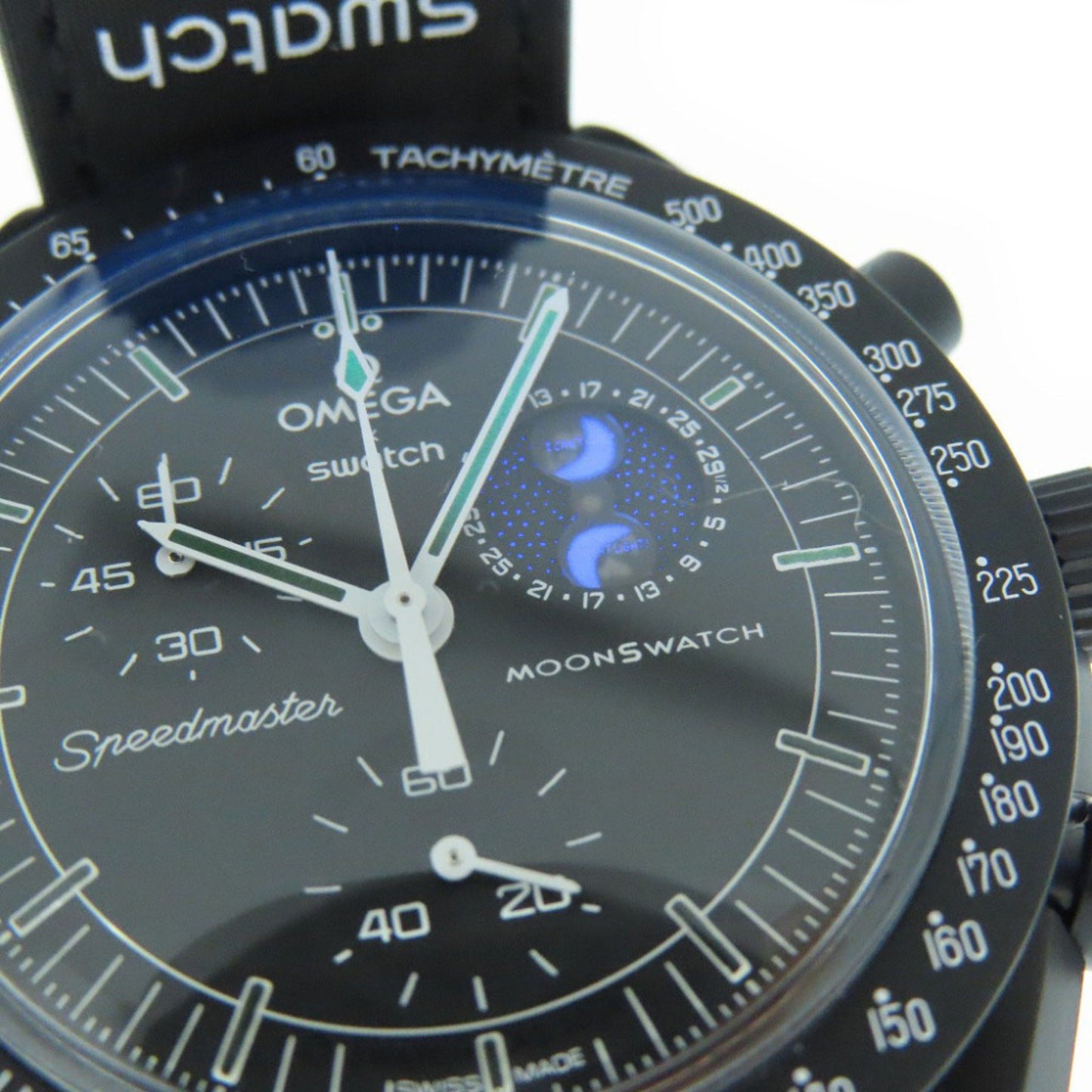 Unused Omega Quartz X Swatch Mission To The Moon Phase Snoopy Speedmaster S033B700 Wristwatch