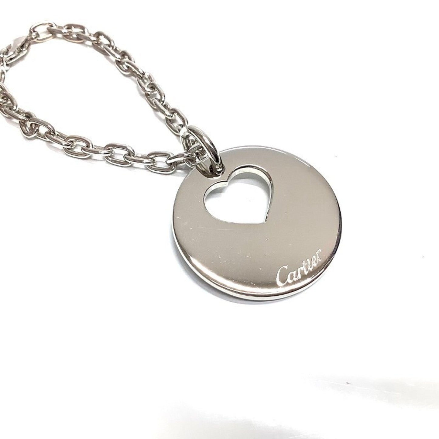 Cartier Round Heart Keychain Bag Charm Cartierja-2