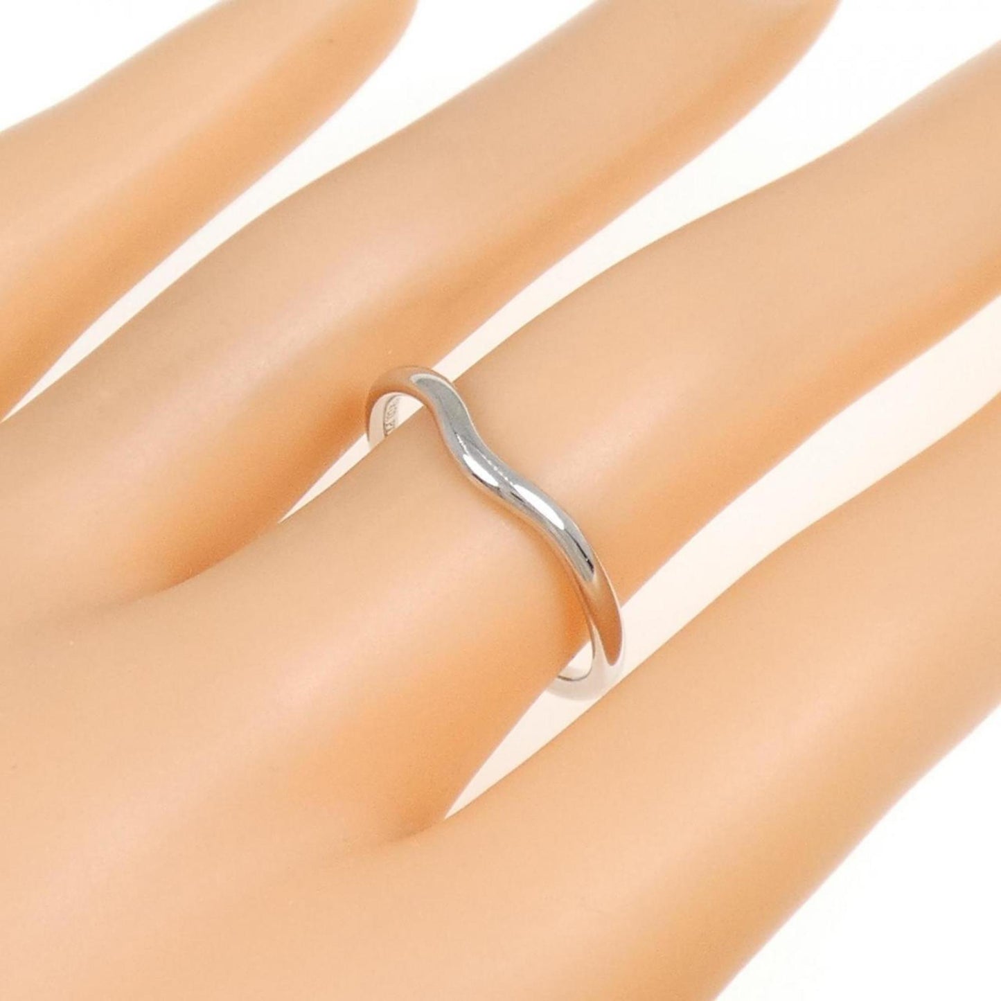 Tiffany Curved Ring