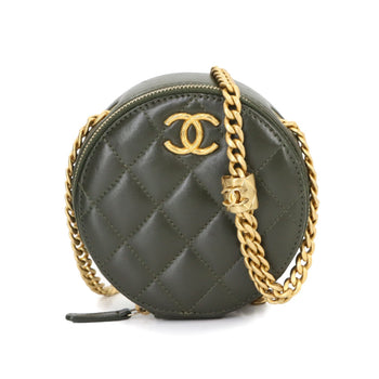 Chanel Matelasse Round Chain Shoulder Bag In Green Lambskin