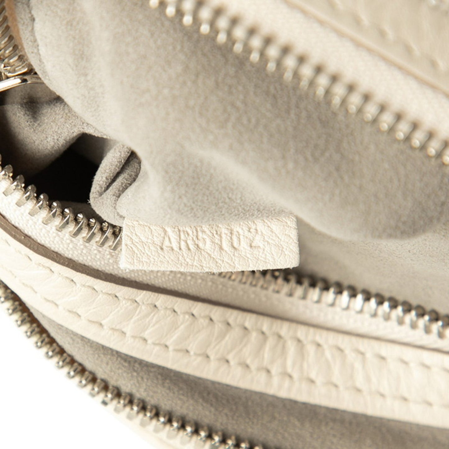 Louis Vuitton Monogram Mahina Selene Pm Tote/Shoulder Bag