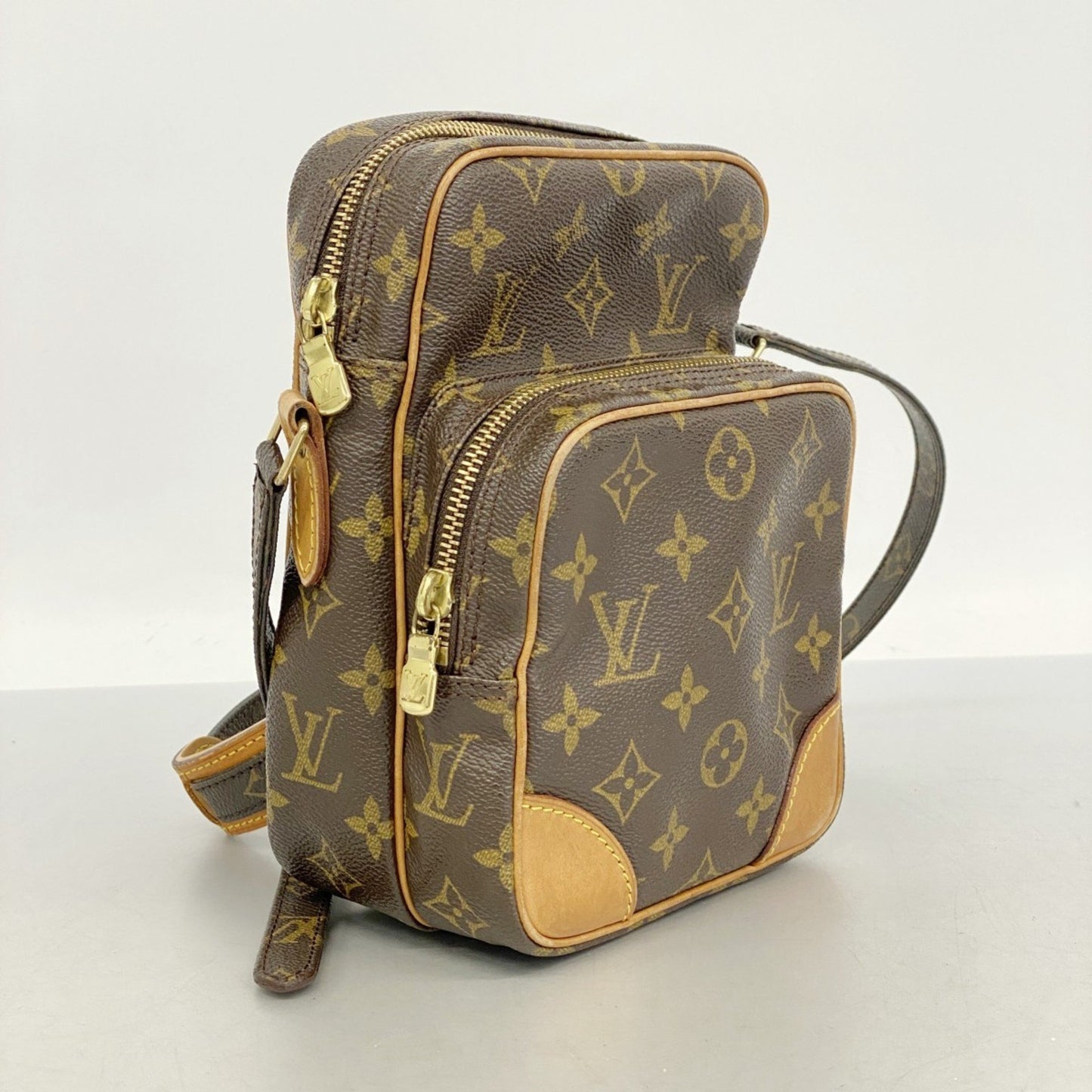 Louis Vuitton Monogram Amazon Shoulder Bag M45236 Brown