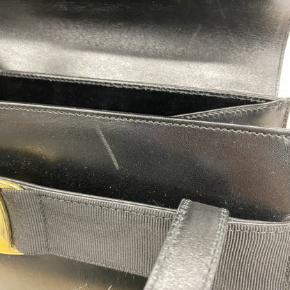 Salvatore Ferragamo Vara Shoulder Bag In Black Leather