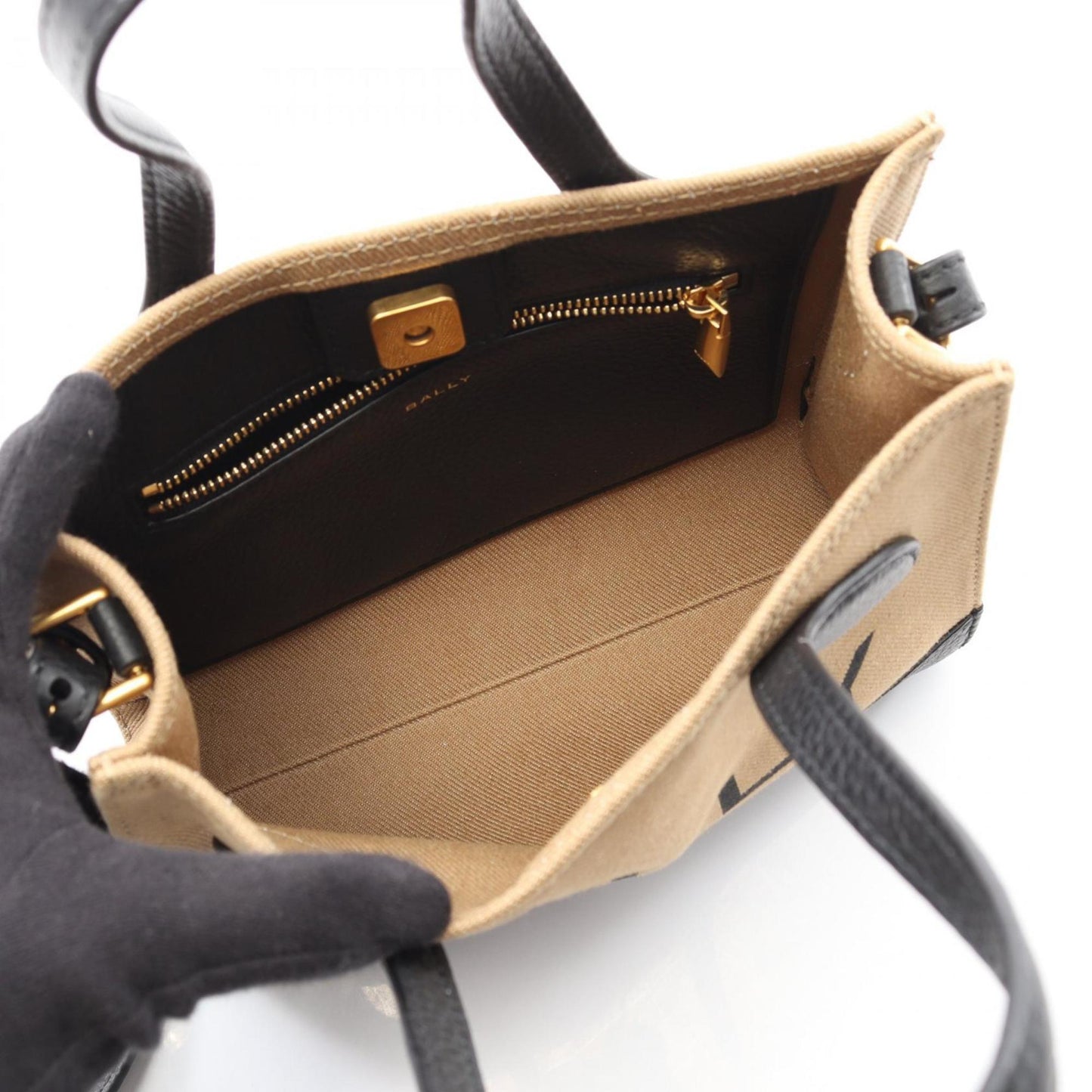 Bally Bar Keep On Xs Handbag