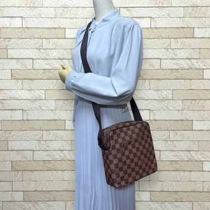Louis Vuitton Olaf Pm Damier Shoulder Bag