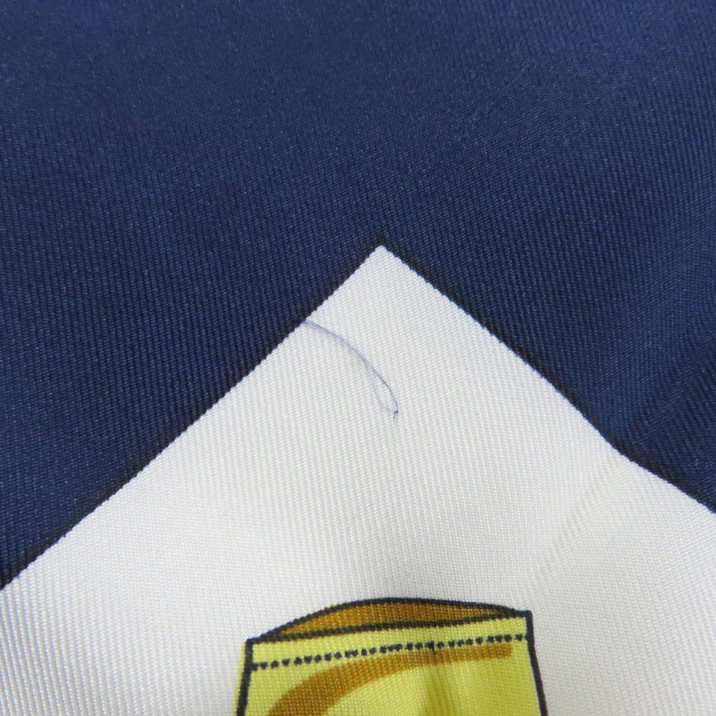 Hermes Carre 90 Scarf/Muffler Silk