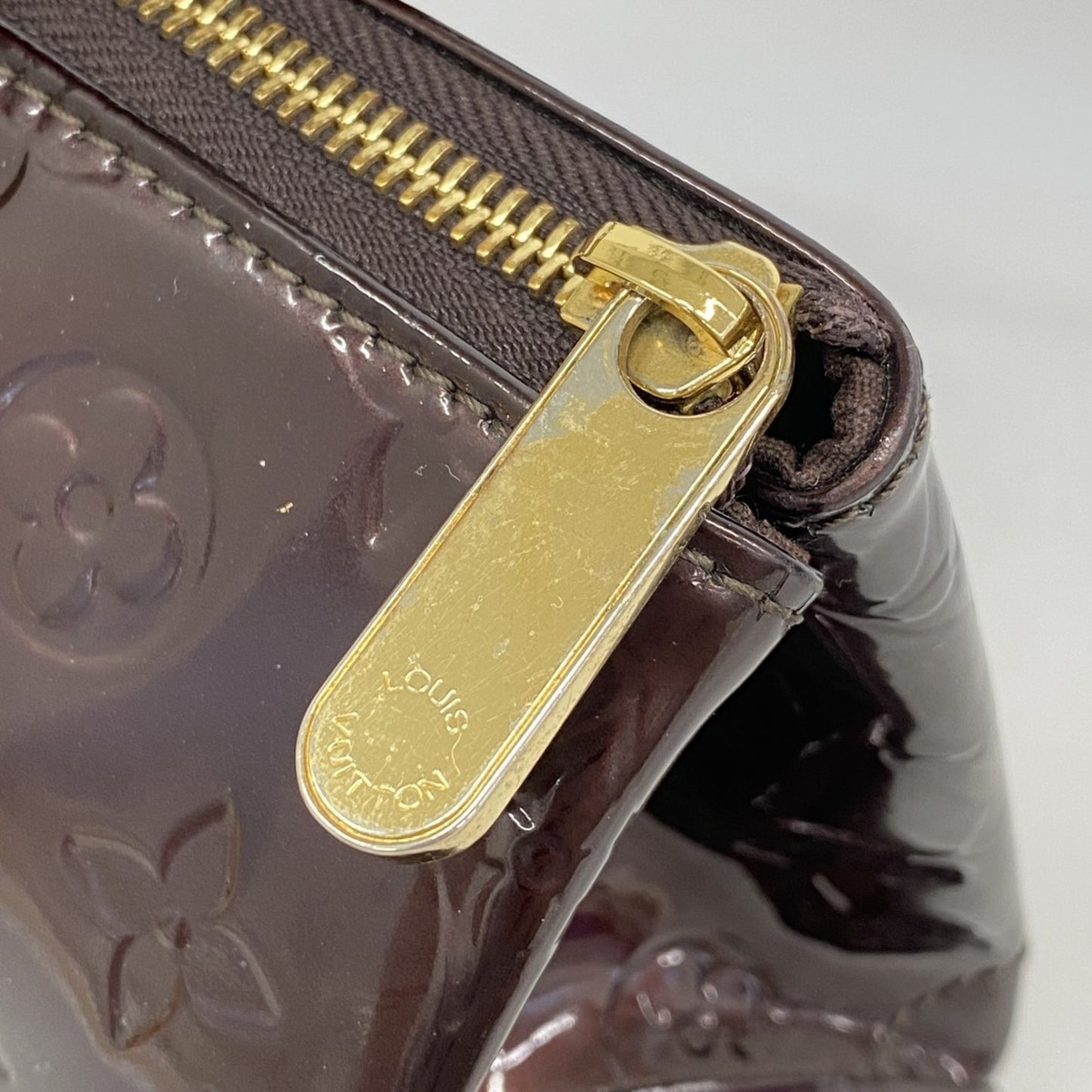 Louis Vuitton Vernis Rosewood Avenue Handbag M93510 Amaranth