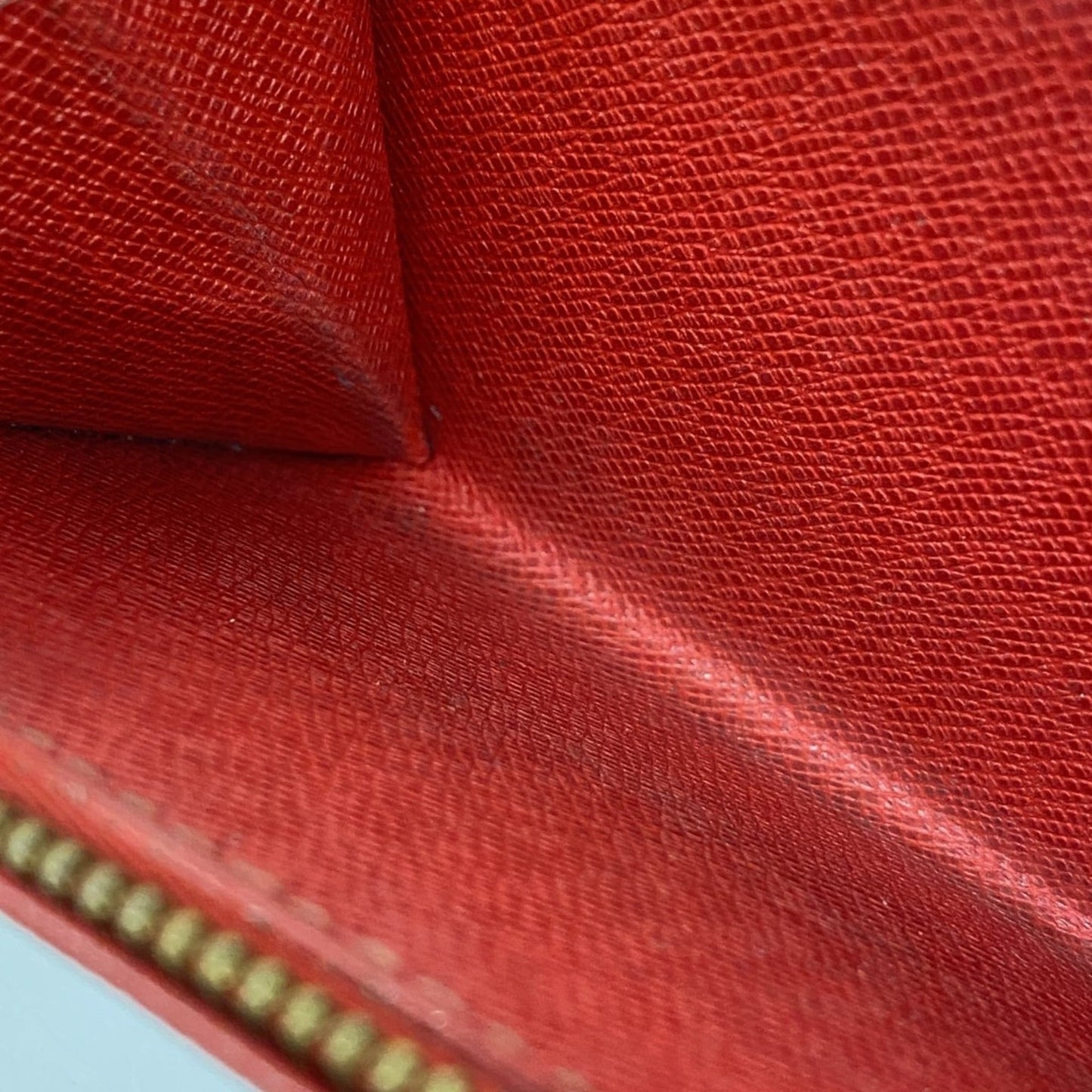 Louis Vuitton Epi Wallet Porte Monnaie-Vieux Tresor M63507 Castilian Red