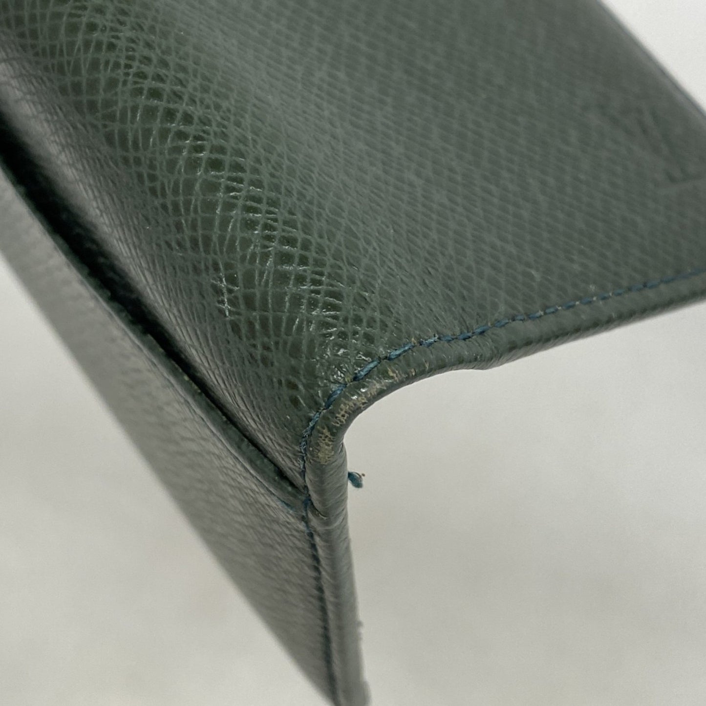 Louis Vuitton Taiga Organizer De Poche M30514 Episea