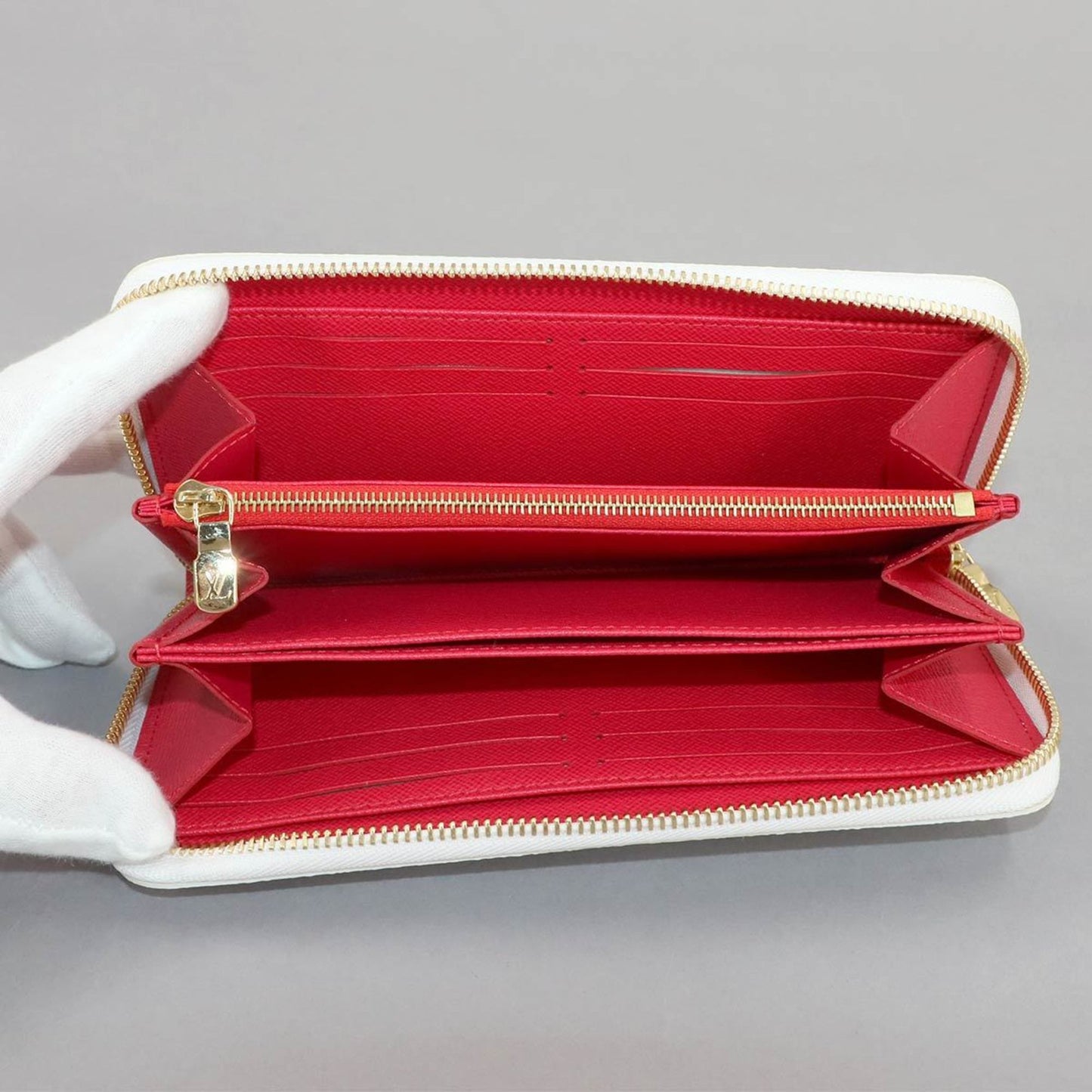 Monogram Louis Vuitton Long Wallet (Bi-Fold)