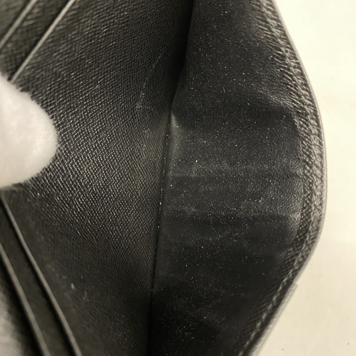 Louis Vuitton Taiga Portefeuille Brazza Long Wallet M32572 Ardoise