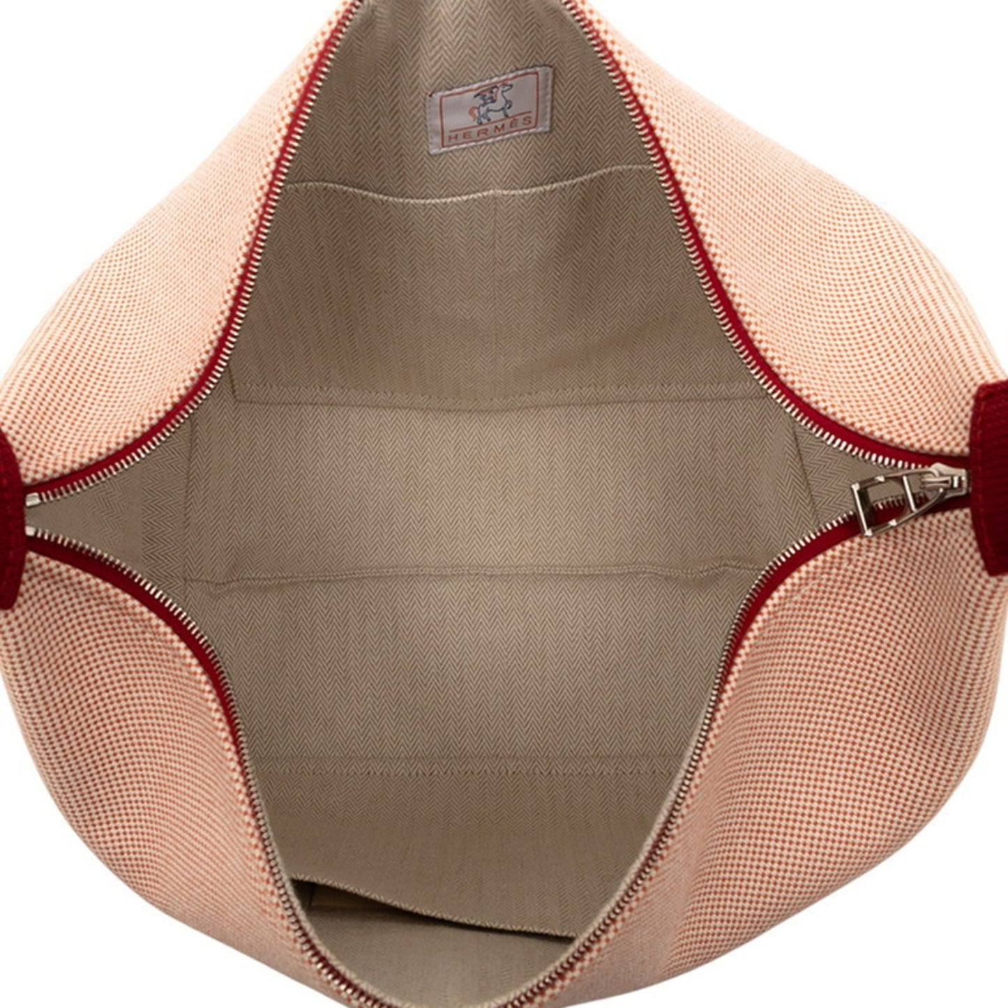 Hermes Herms Brides A Black Gm Gabriole Handbag In Terracotta