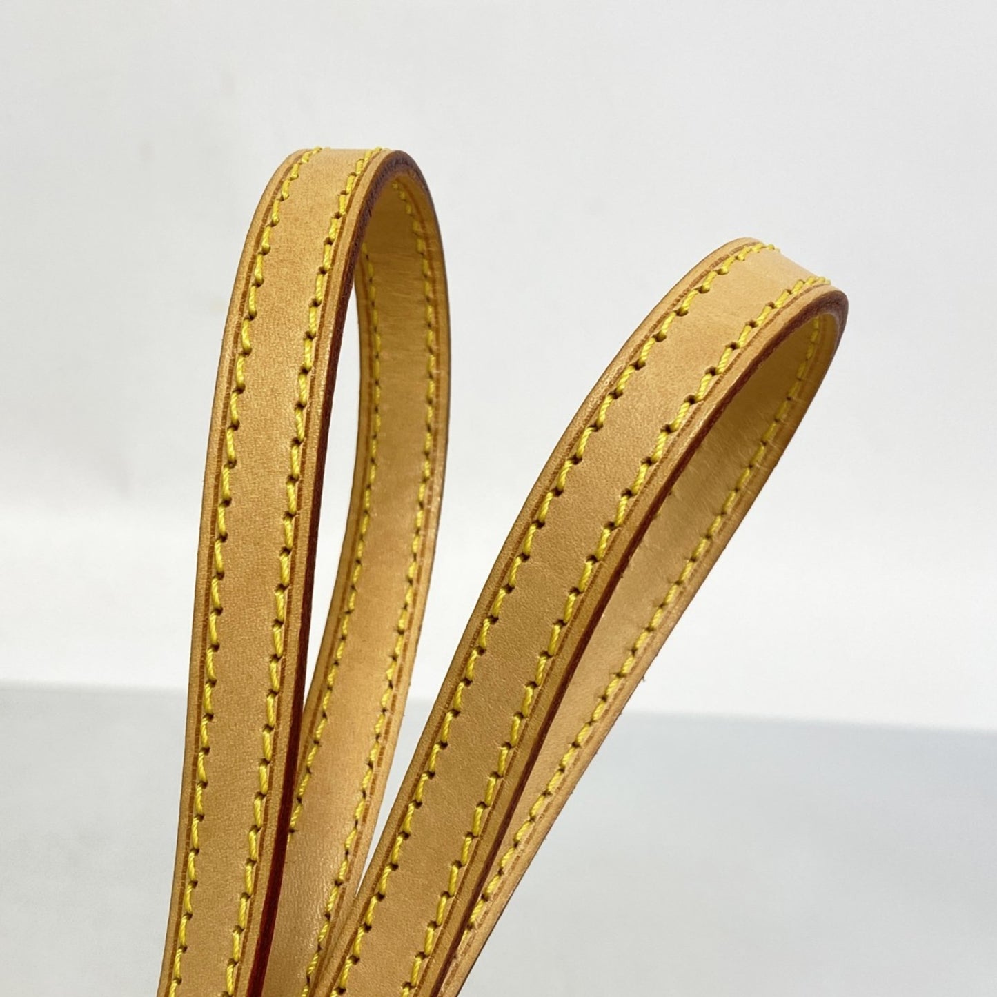 Louis Vuitton Vernis Bisque Bay Pm Shoulder Bag M91187 Pearl