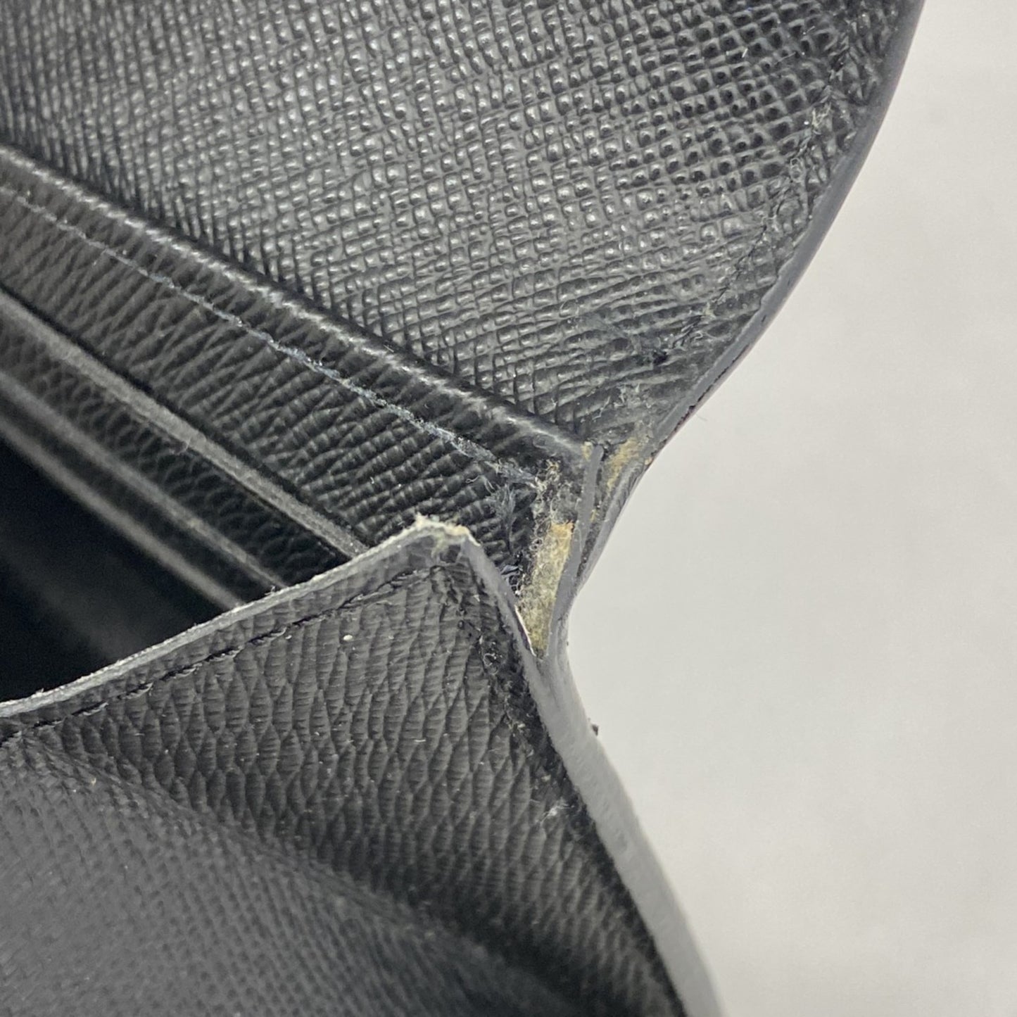 Louis Vuitton Epi Portefeuille Twist Long Wallet M68309 Noir