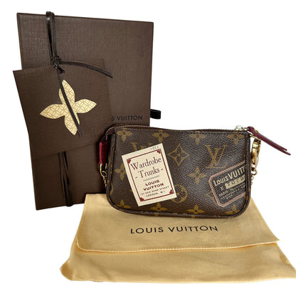 Louis Vuitton Louis Vuitton Pouch Monogram