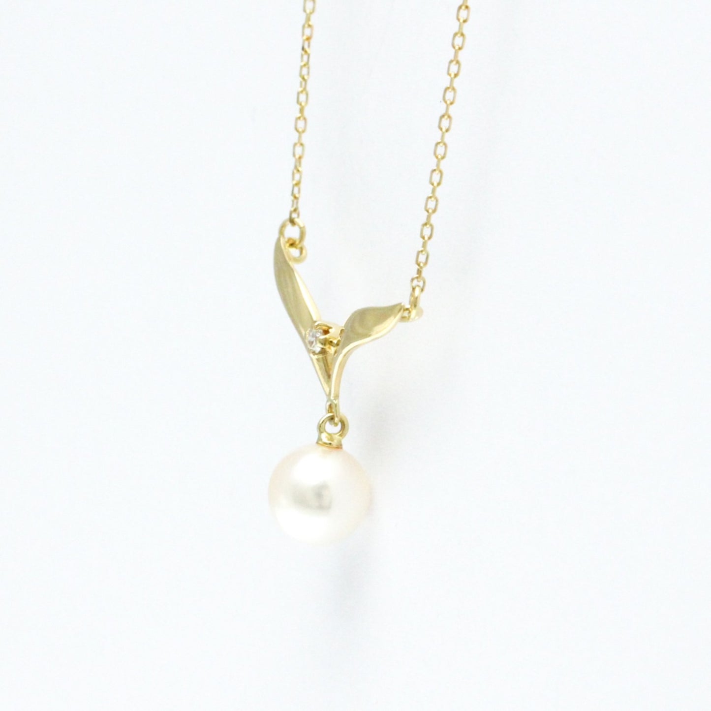 Mikimoto Pearl Diamond Necklace Yellow Gold (18K) Diamond