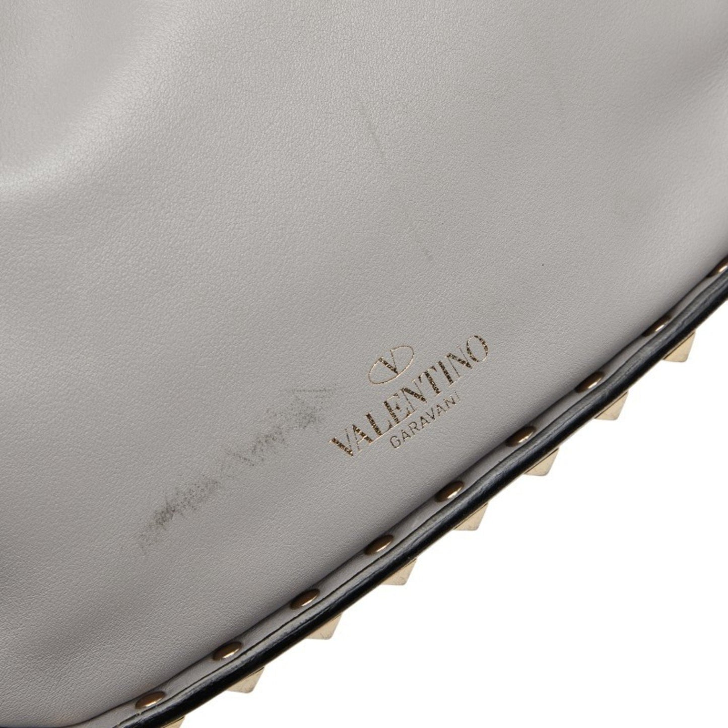 Valentino Rockstud Drawstring Shoulder Bag In Gray Leather