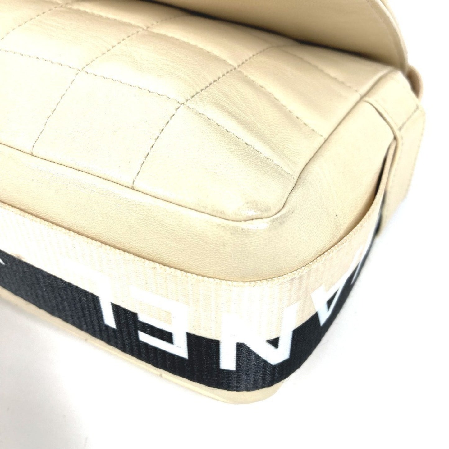 Chanel Cc Coco Mark Chocolate Bar Two-Tone Crossbody Flap Pochette Shoulder Bag In White Leather