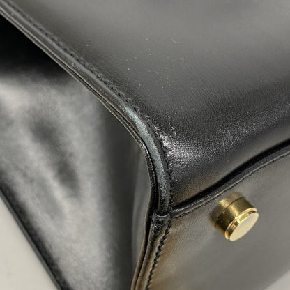 Salvatore Ferragamo Vara Shoulder Bag In Black Leather