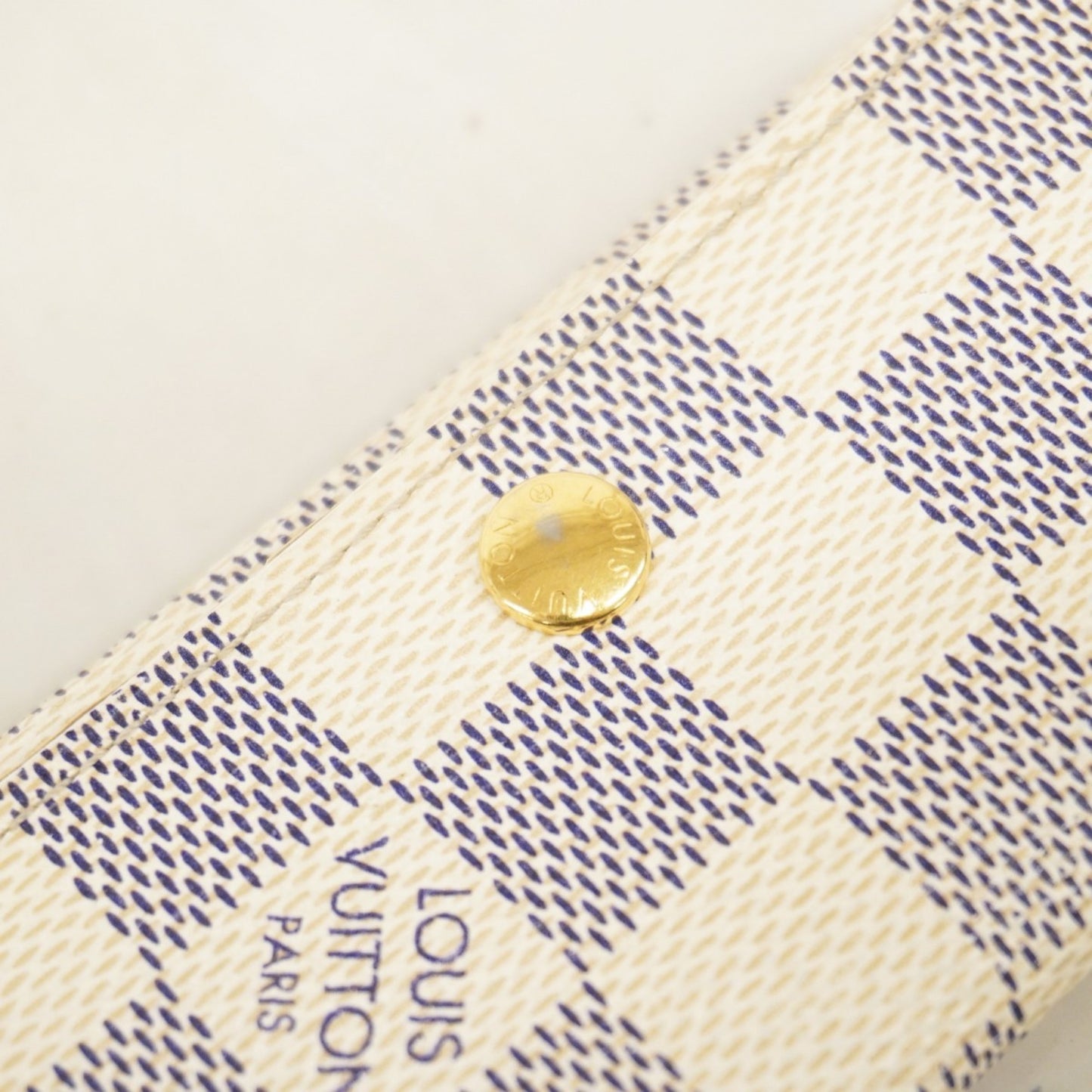 Louis Vuitton Damier Azur Multicle 4 Key Case N60020 White