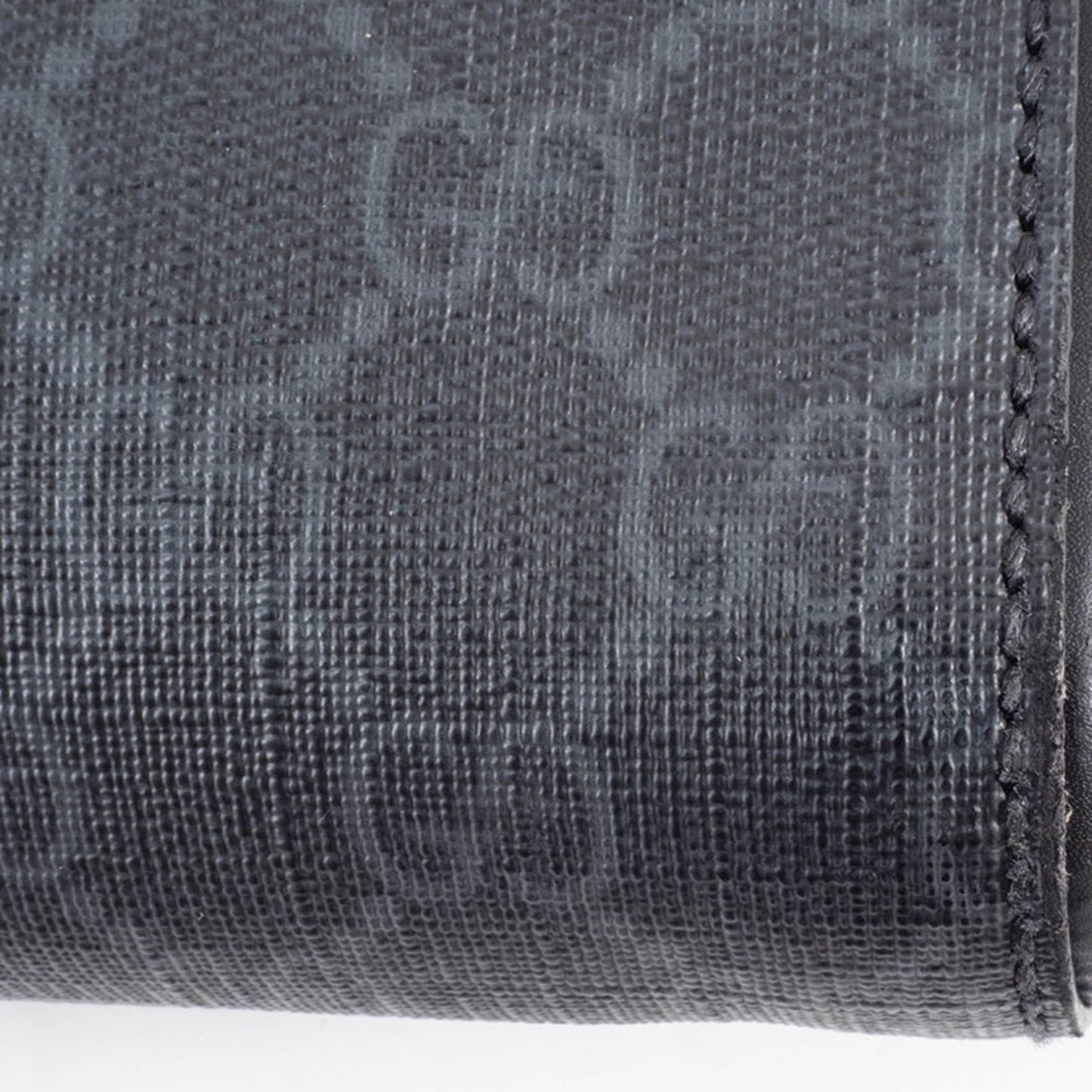 Gucci Gg Supreme Shoulder Bag