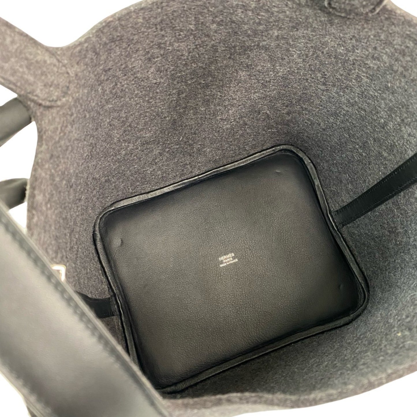 Unused Y-Stamped Hermes Picotin Lock Pm Felt And Swift Leather Handbag In Gray Black