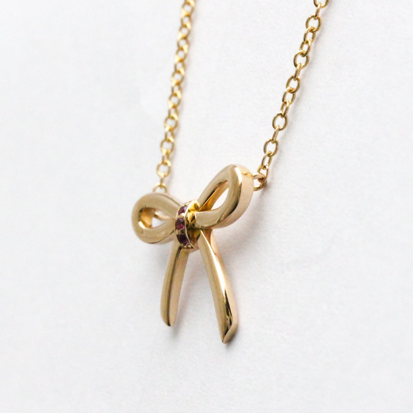 Tiffany Bow Pink Sapphire Necklace Pink Gold (18K) Sapphire Men