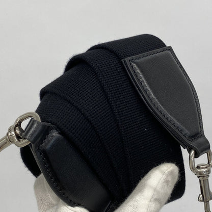 Gucci Gg Supreme Clutch Bag 703468 Black 2-Way