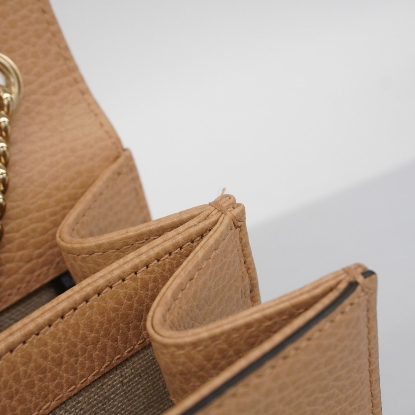 Gucci Interlocking G Shoulder Bag 510304 Leather Beige Champagne