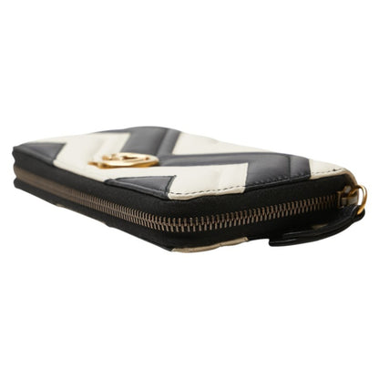 Gucci Gg Marmont Heart Quilted Zip-Around Long Wallet 443123 White