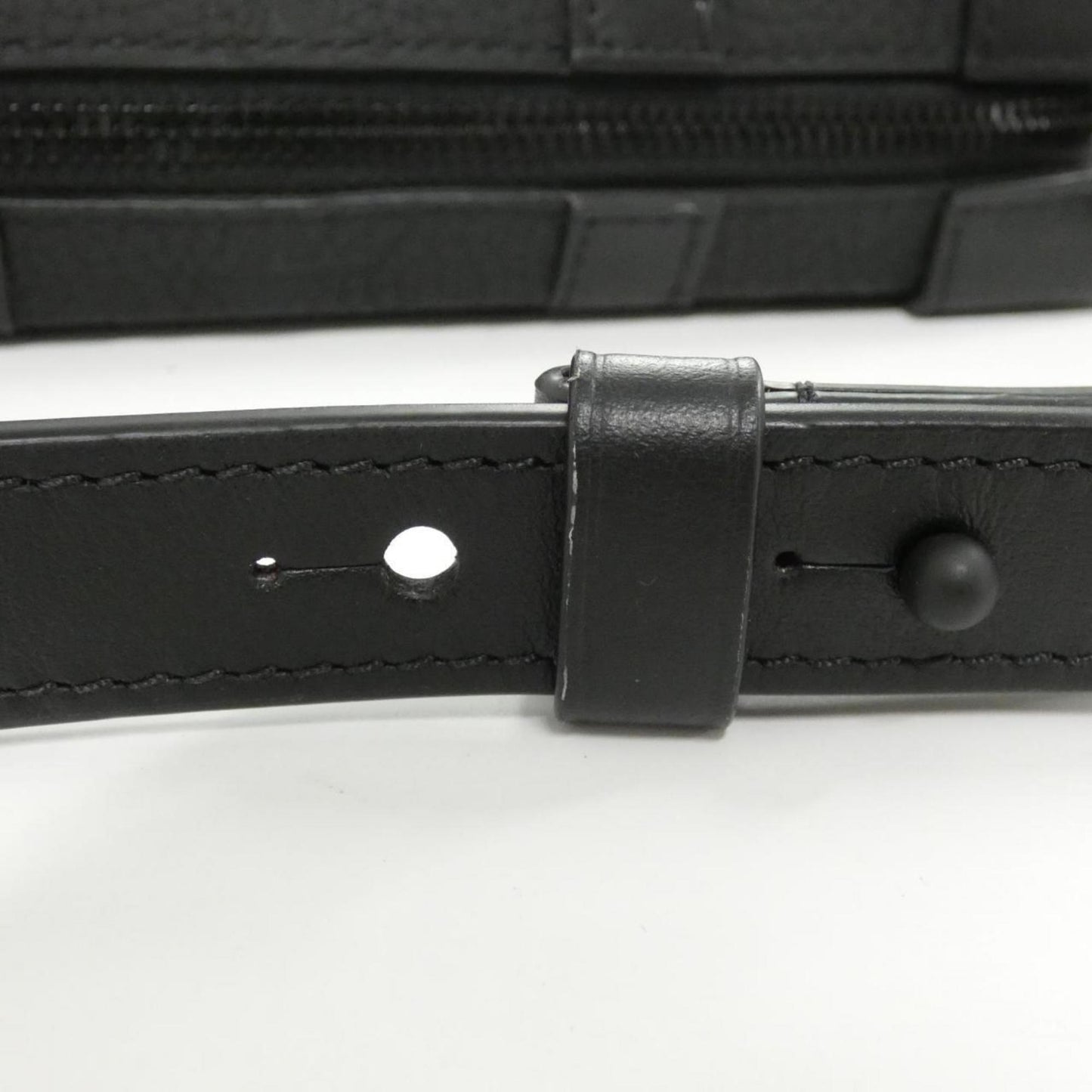 Louis Vuitton Taurillon Monogram Soft Trunk Wallet M80224 Shoulder Bag