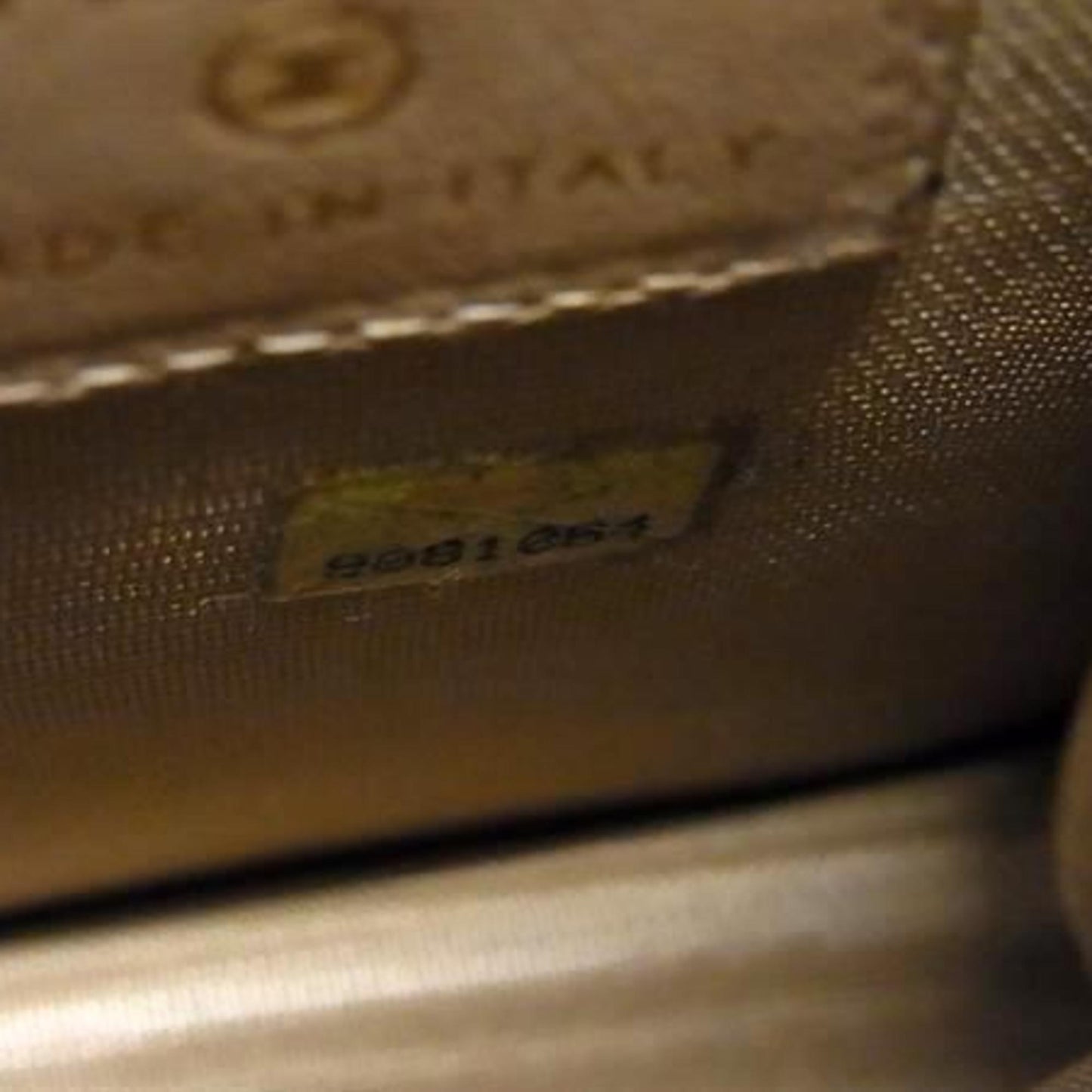 Chanel Coco Mark Cigarette Case A135511 In Pink Caviar Leather