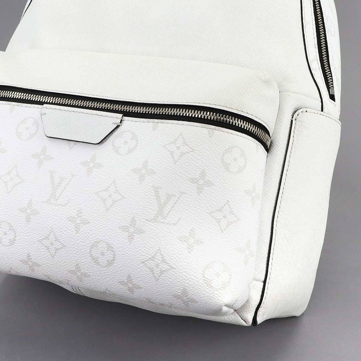 Louis Vuitton Taiga Rama Discovery Backpack Pm