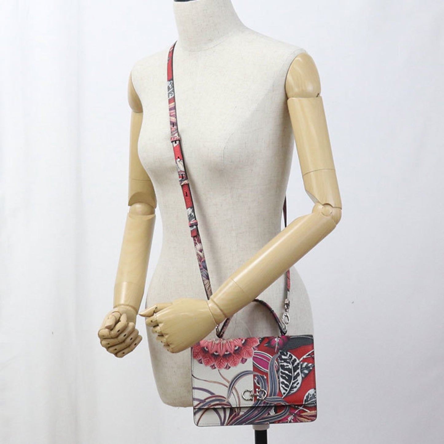 Salvatore Ferragamo Ferragamo Ferragamo Handbag 22 D866 2Way Gancini