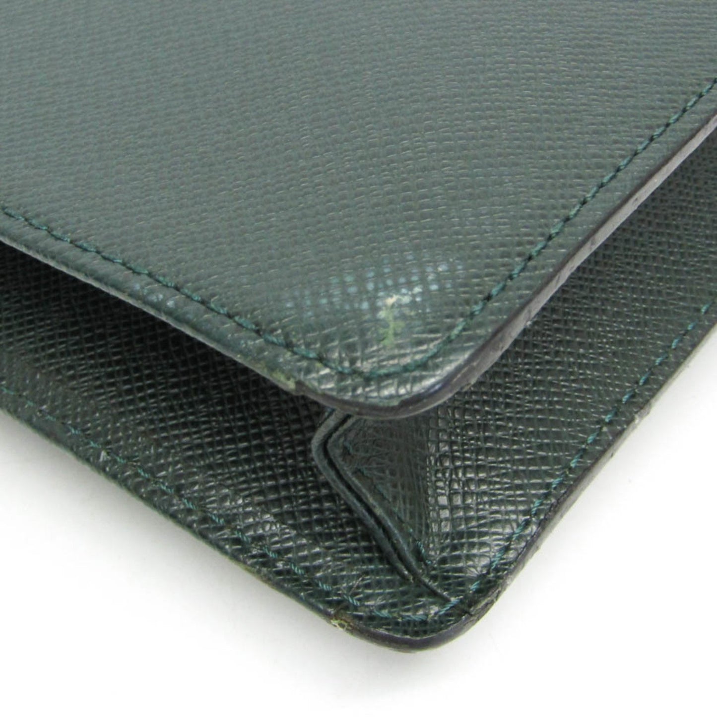 Louis Vuitton Taiga Serviette Kourad M30074