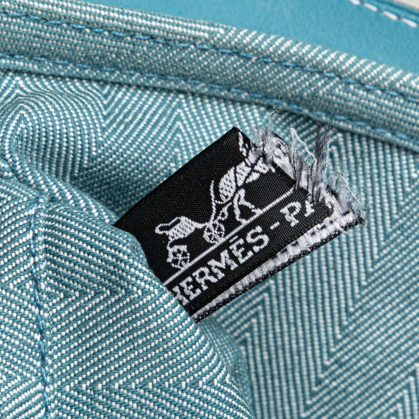 Hermes Herms Valparaiso Pm Handbag In Blue Jean Toile Chevron Leather