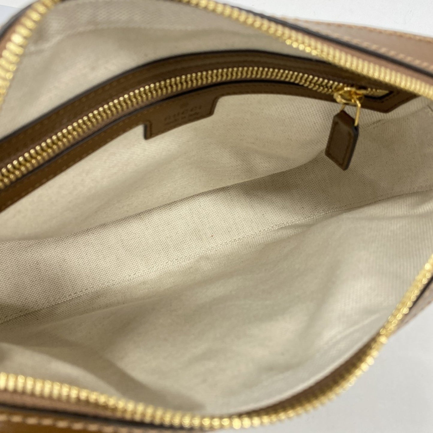 Gucci Gg Supreme Shoulder Bag 675891 Brown