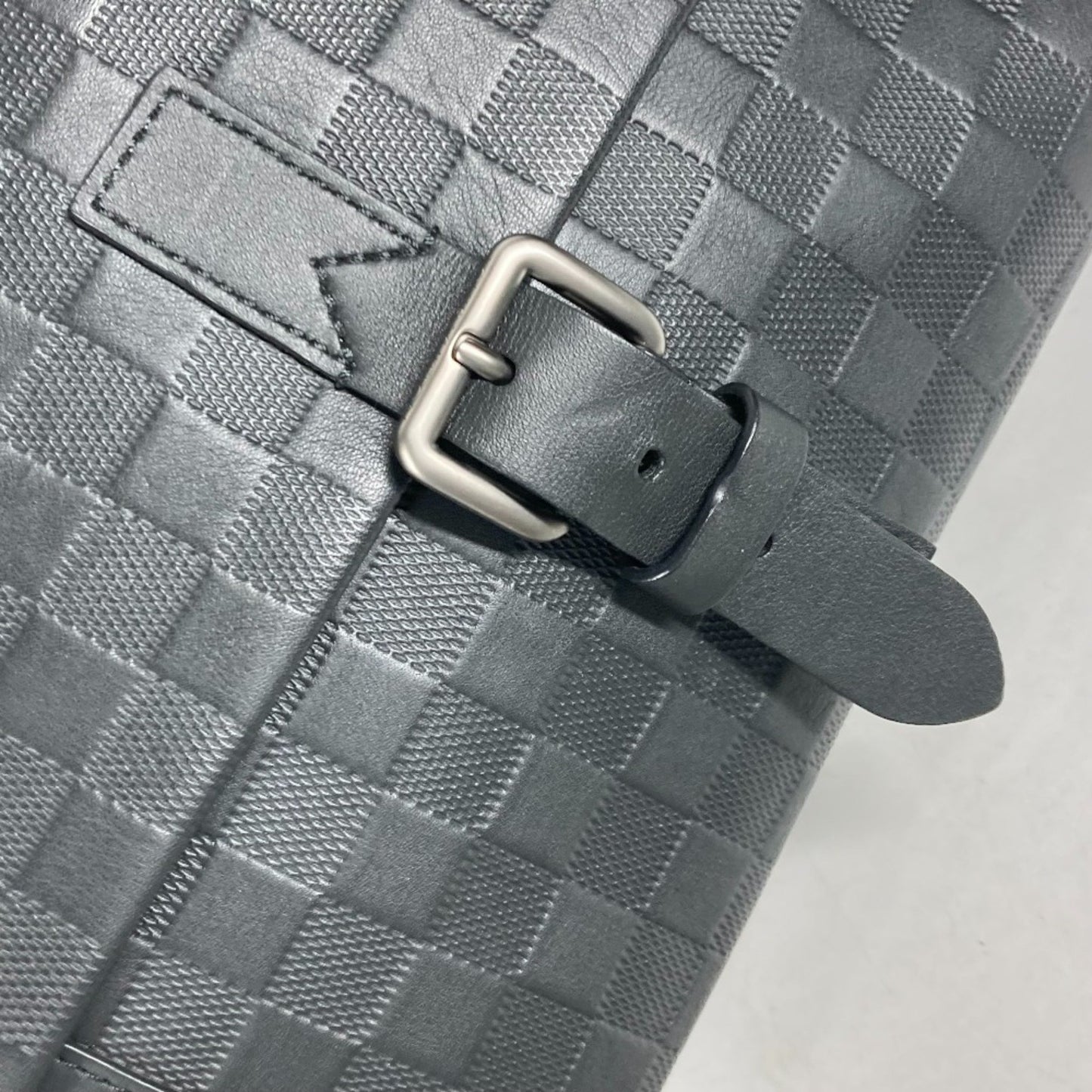 Louis Vuitton N41479 Damier Infini Loft Bag Flap Business Handbag Leather