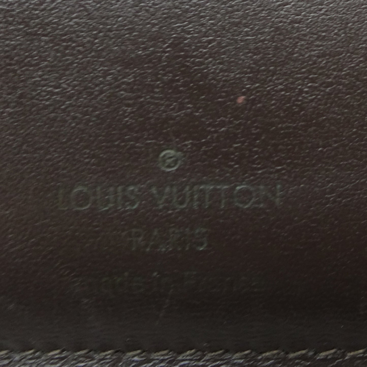 Louis Vuitton Portefeuille Capucines Compact