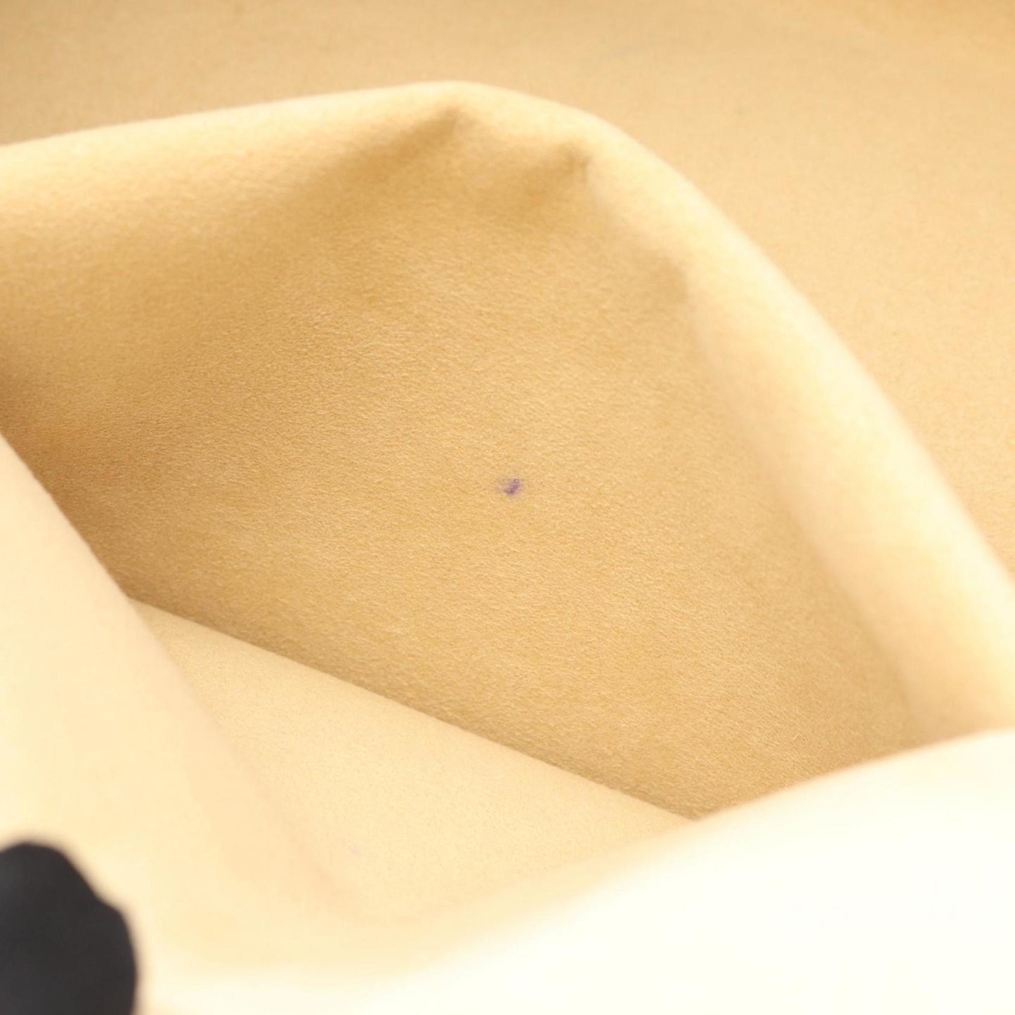 Louis Vuitton Beverly Gm Shoulder Bag